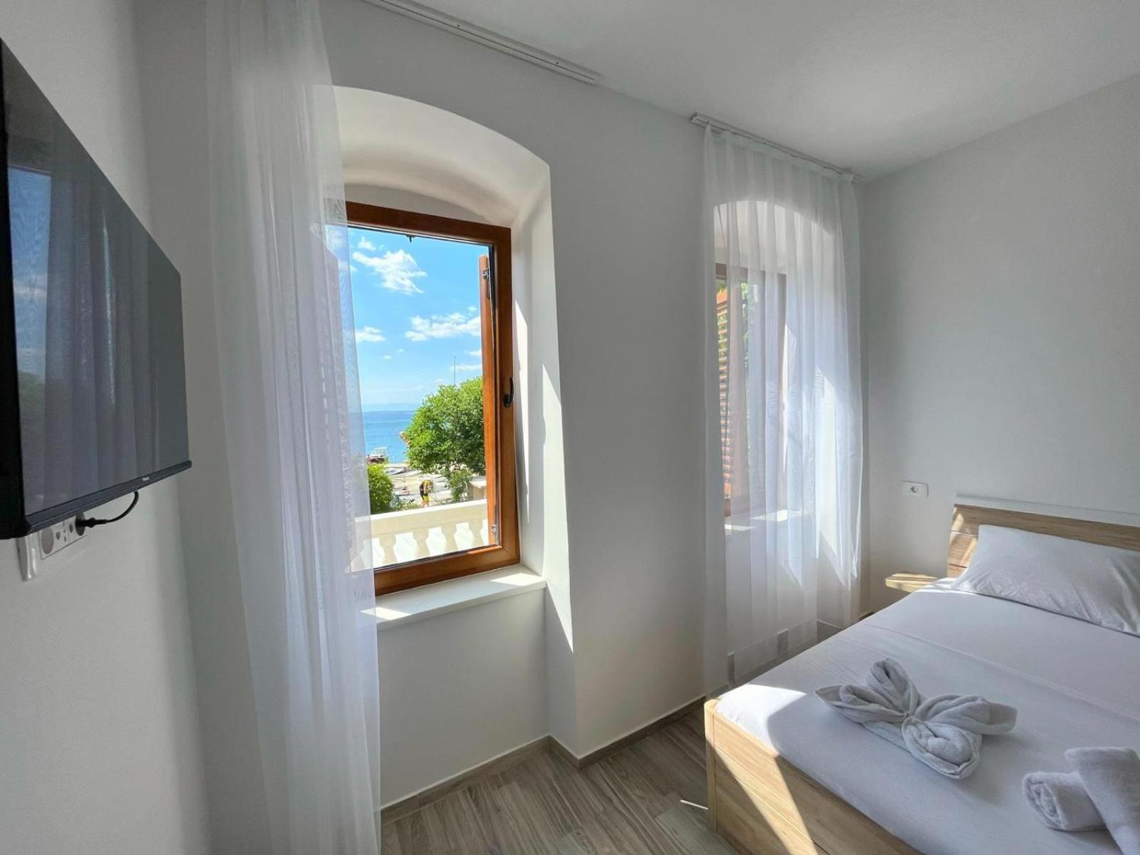 Aj Pansion Selce Hotel Eksteriør billede